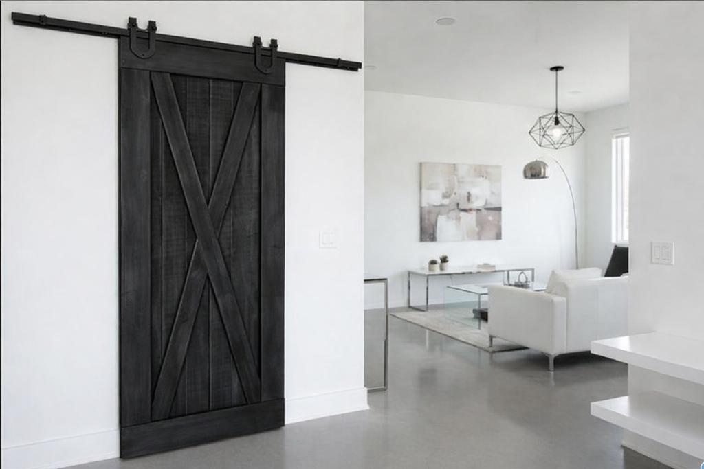 Porte Style Bois de Grange modèle "X" 37"L x 82"H - Blanc